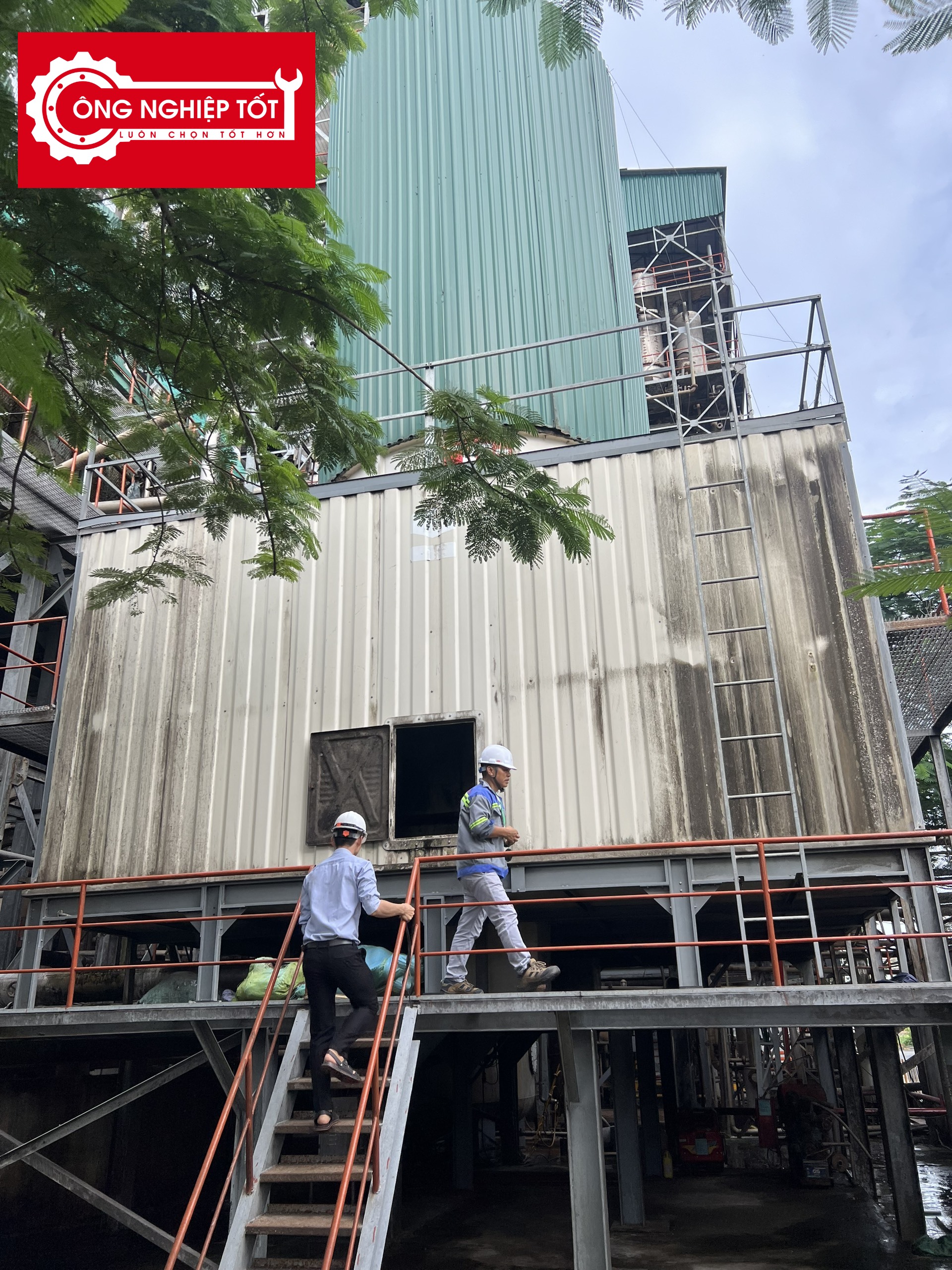 Hình ảnh thực tế tháp giải nhiệt Alpha vuông 250RT